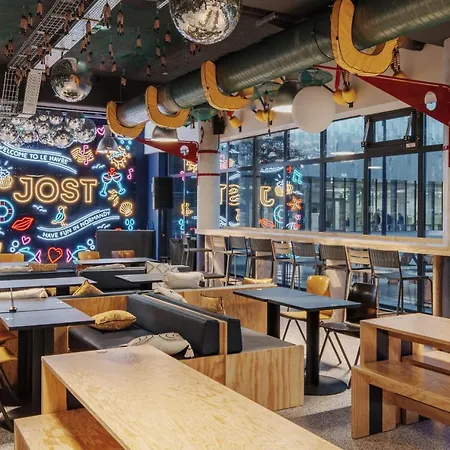 Jost Centre Gare Ostello