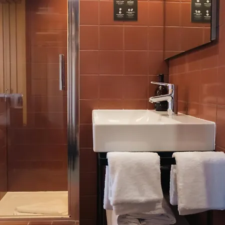 Jost Centre Gare Ostello Le Havre